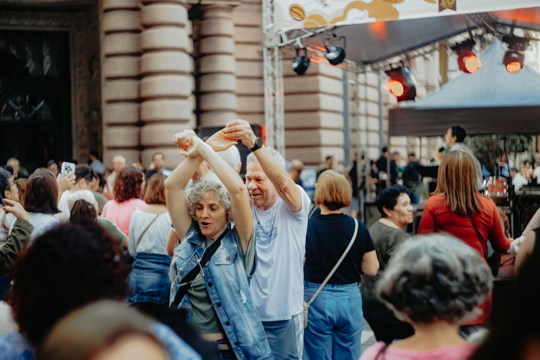Dès la deuxième édition, Le May Country redéfinit la danse country