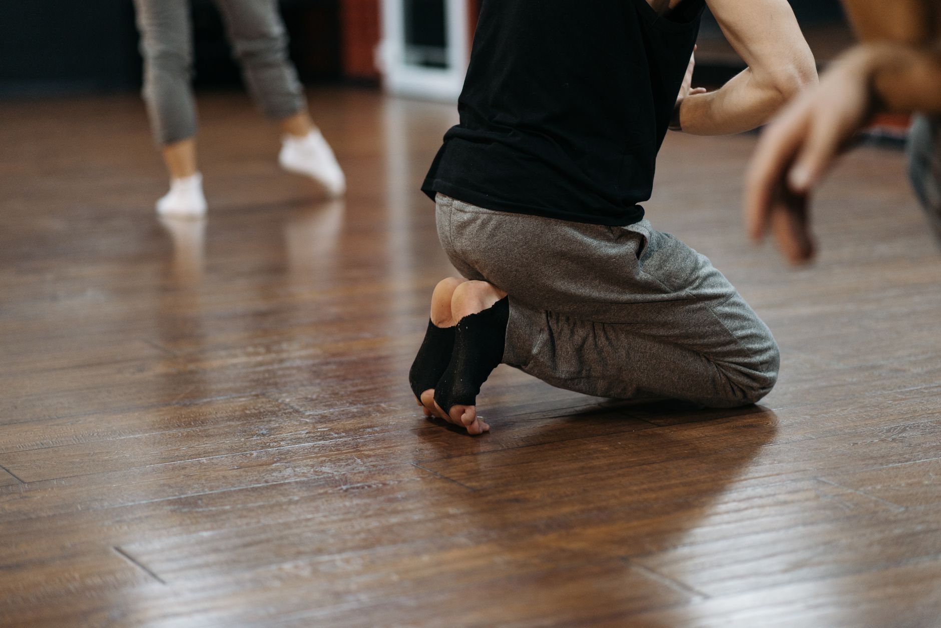 Prévenir les blessures du genou en square dance
